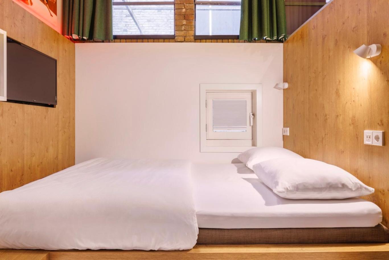 Bunk Hostel Amsterdam Eksteriør bilde