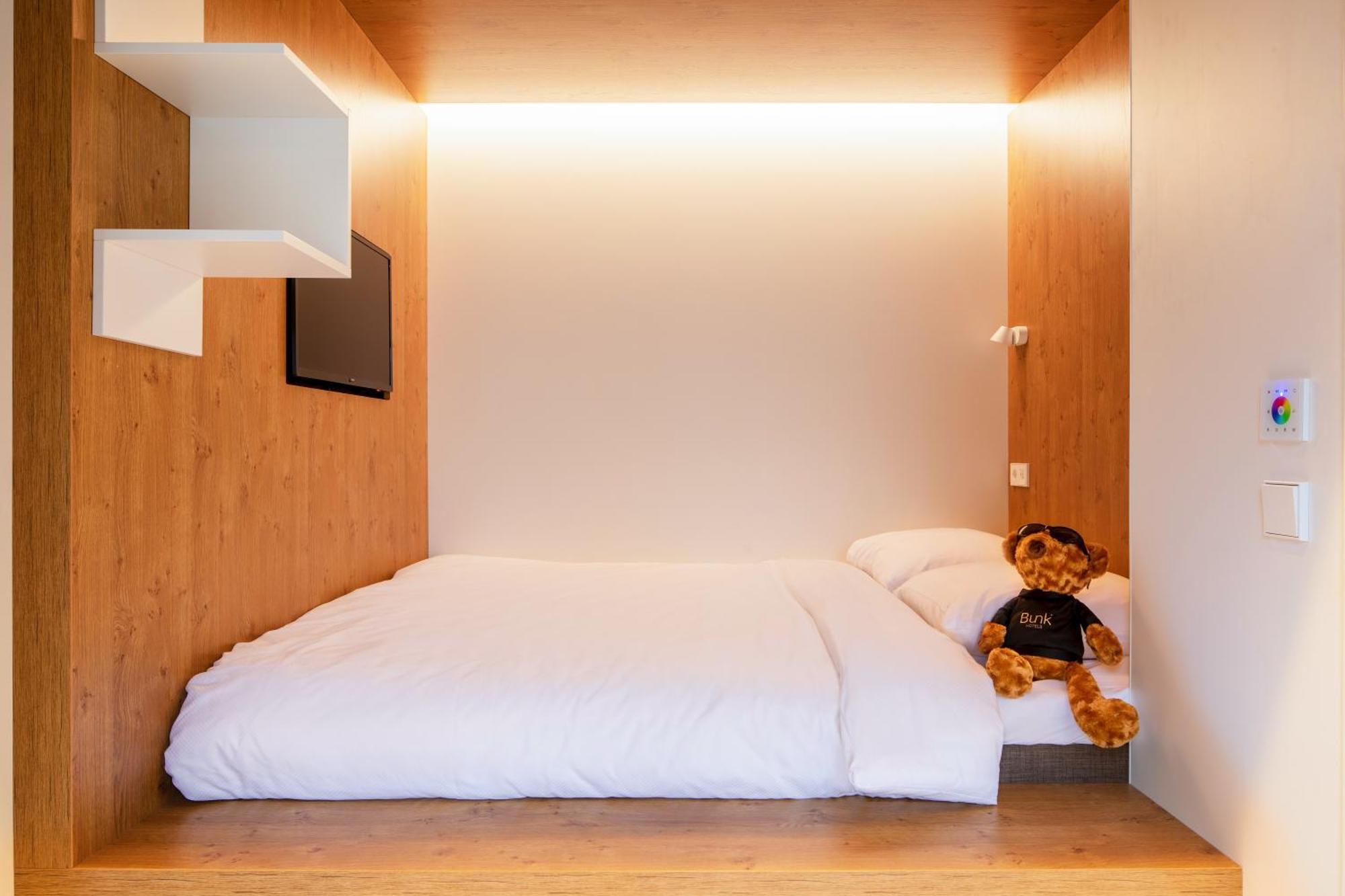 Bunk Hostel Amsterdam Eksteriør bilde