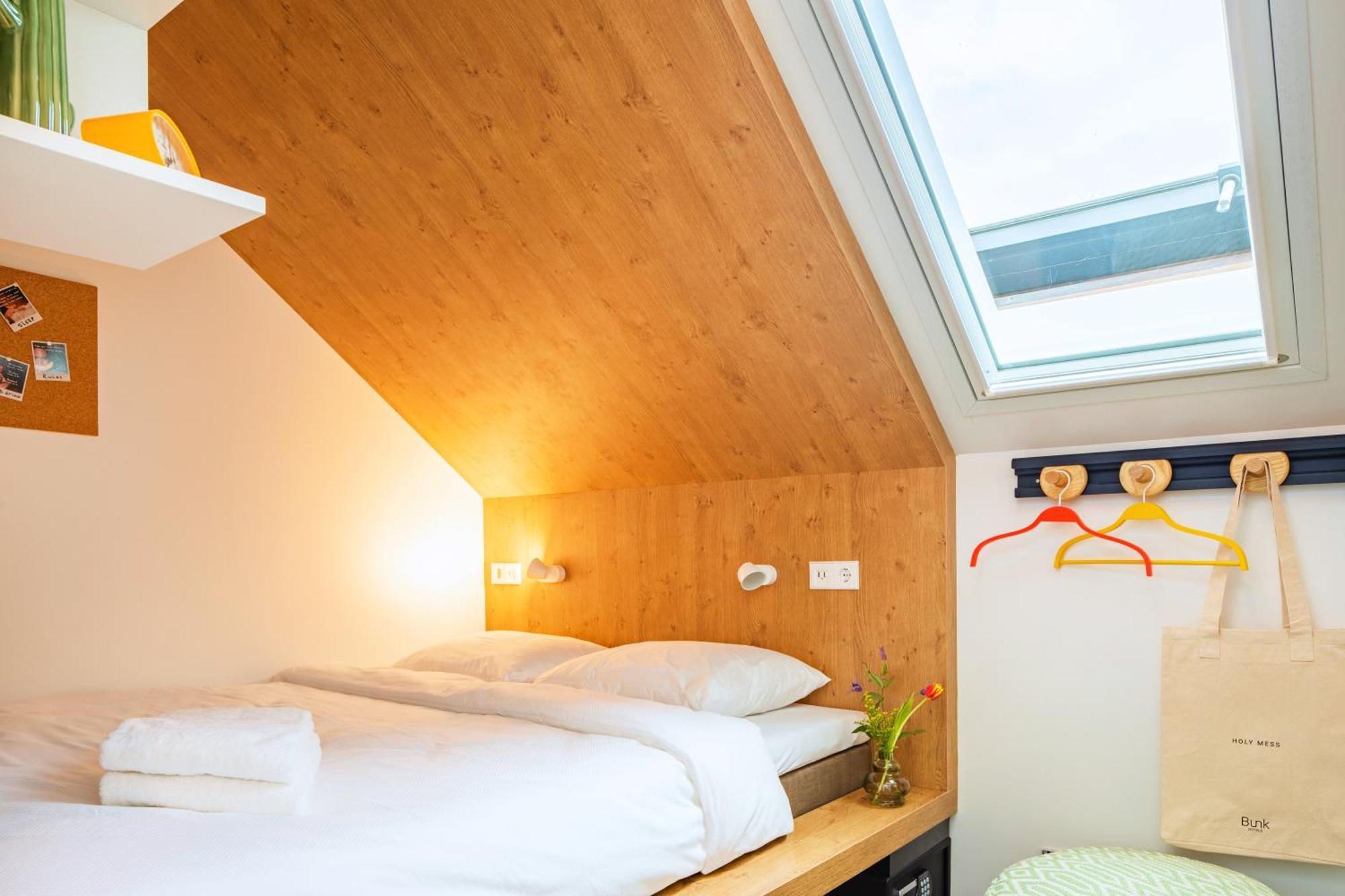 Bunk Hostel Amsterdam Eksteriør bilde